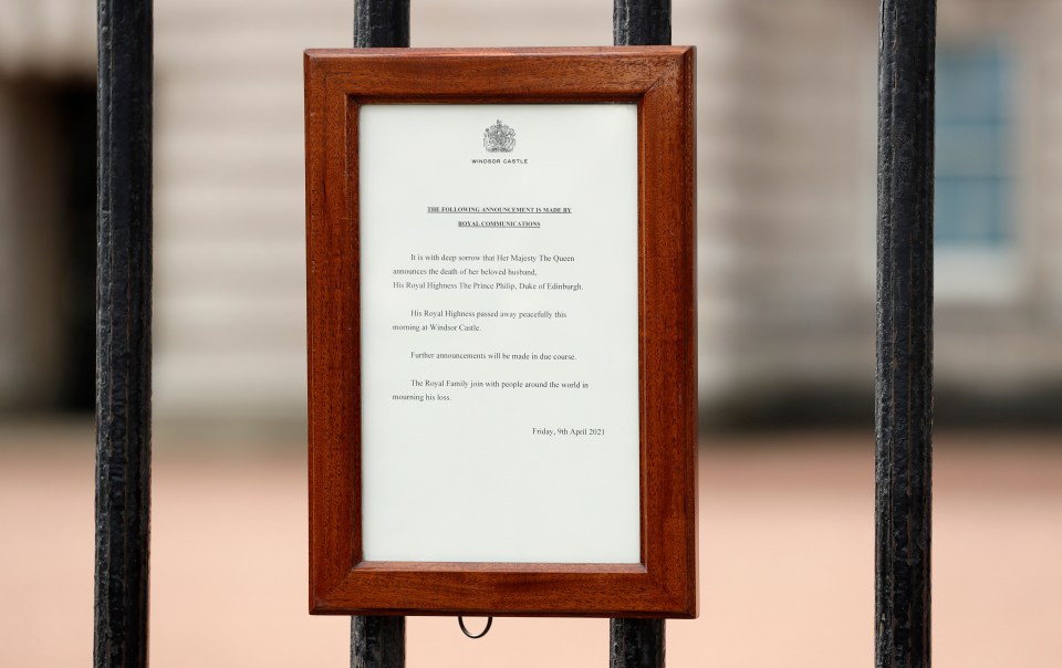 Staff attached a framed notice to the railings of Buckingham Palace announcing that Prince Philip, 99, passed away this morning. The notice has since been taken down to prevent crowds from gathering