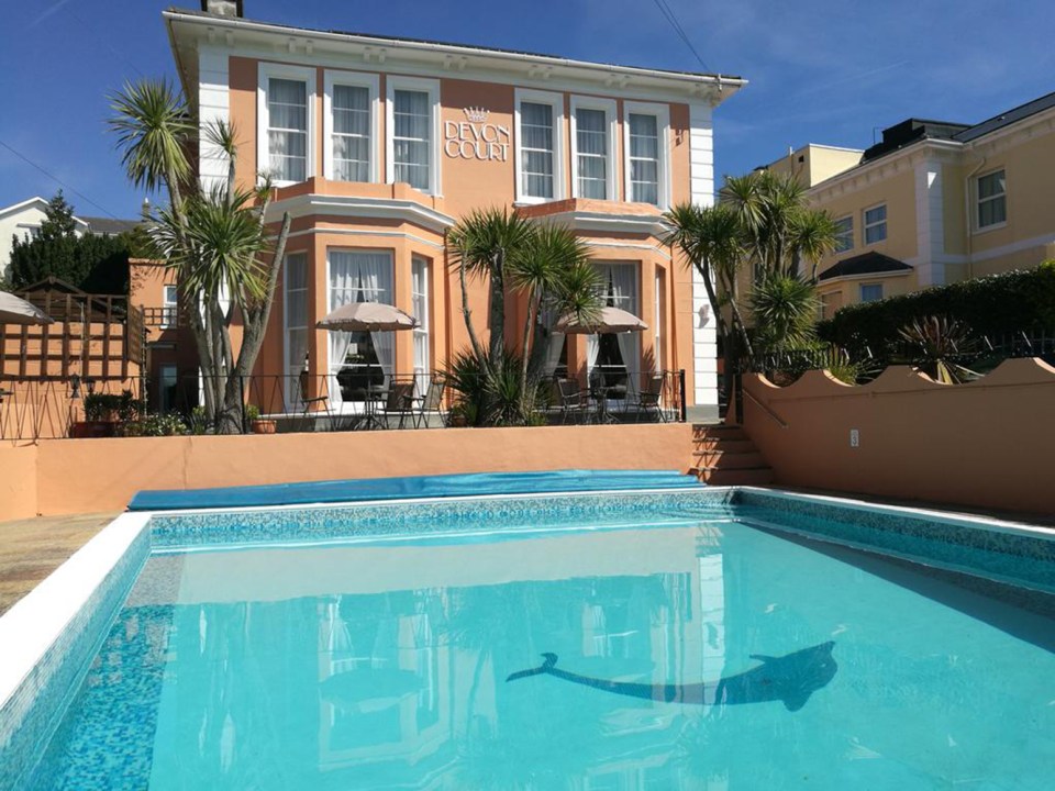 Take a dip in the pool in Torquay