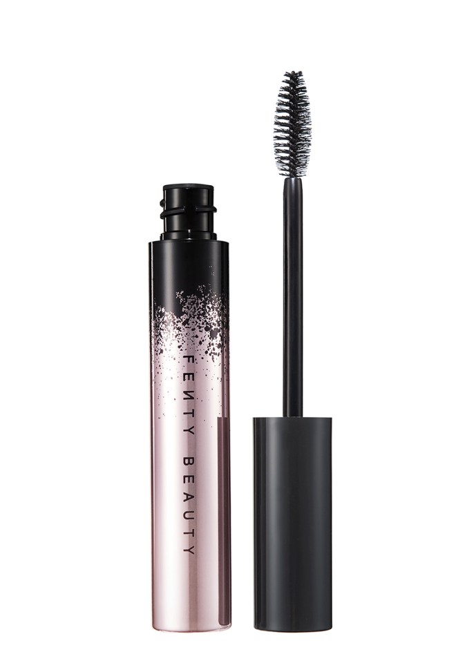 Fenty Beauty Lift & Curl Mascara features a 'fat' side to enhance volume