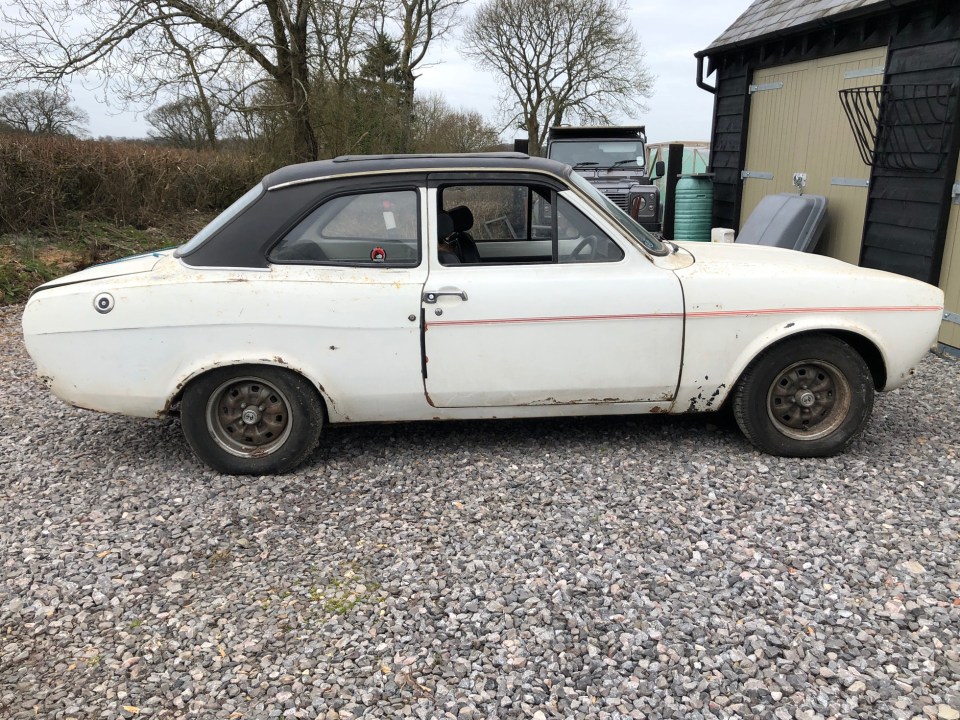 This Ford Escort has been languishing in garages for nearly 25 years