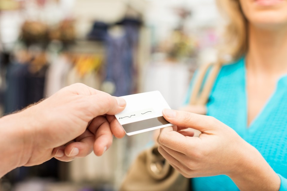 Having 0% interest credit cards can be useful when making a large purchase