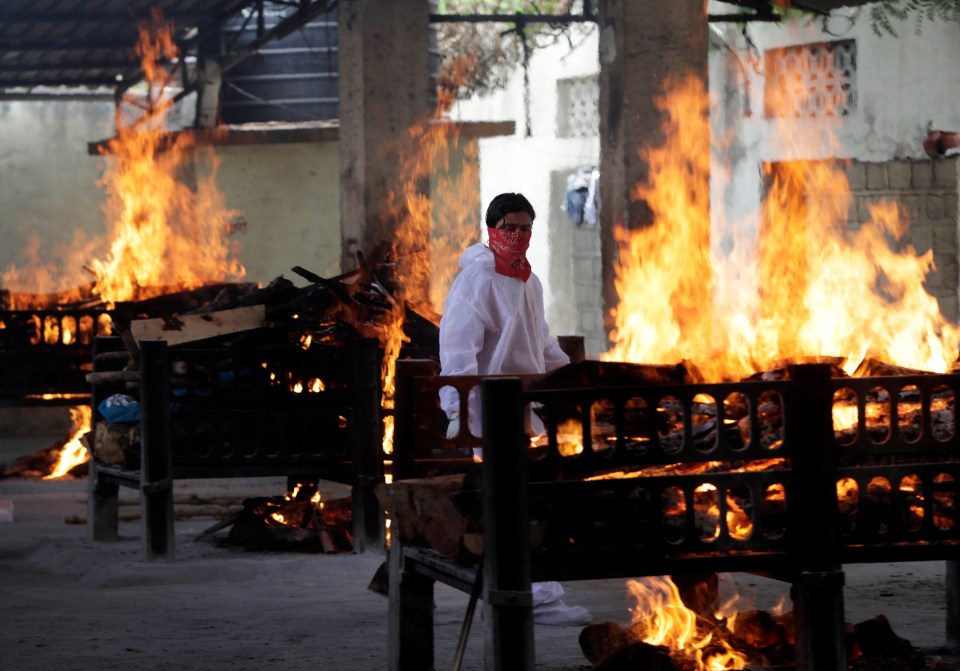 A fire killed 13 Covid patients in a hospital in western India