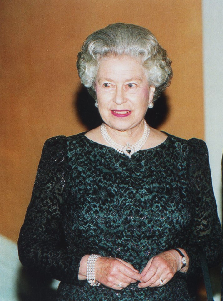 The Queen loaned Kate the necklace she received as a gift from Japan