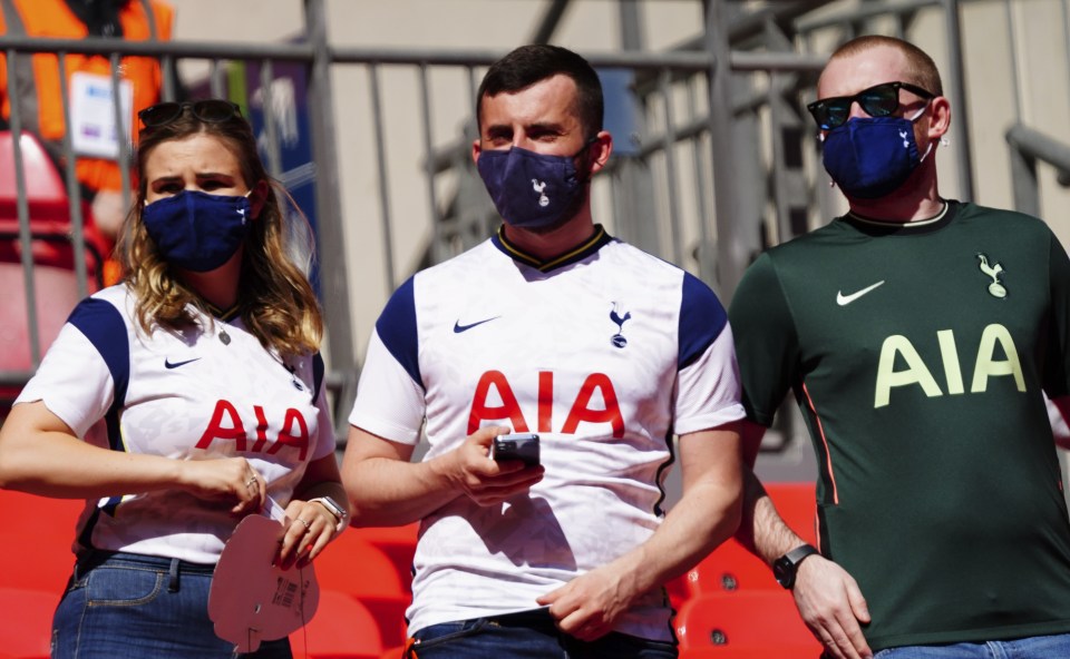 Fans found their seats as they prepared for the Carabao Cup final