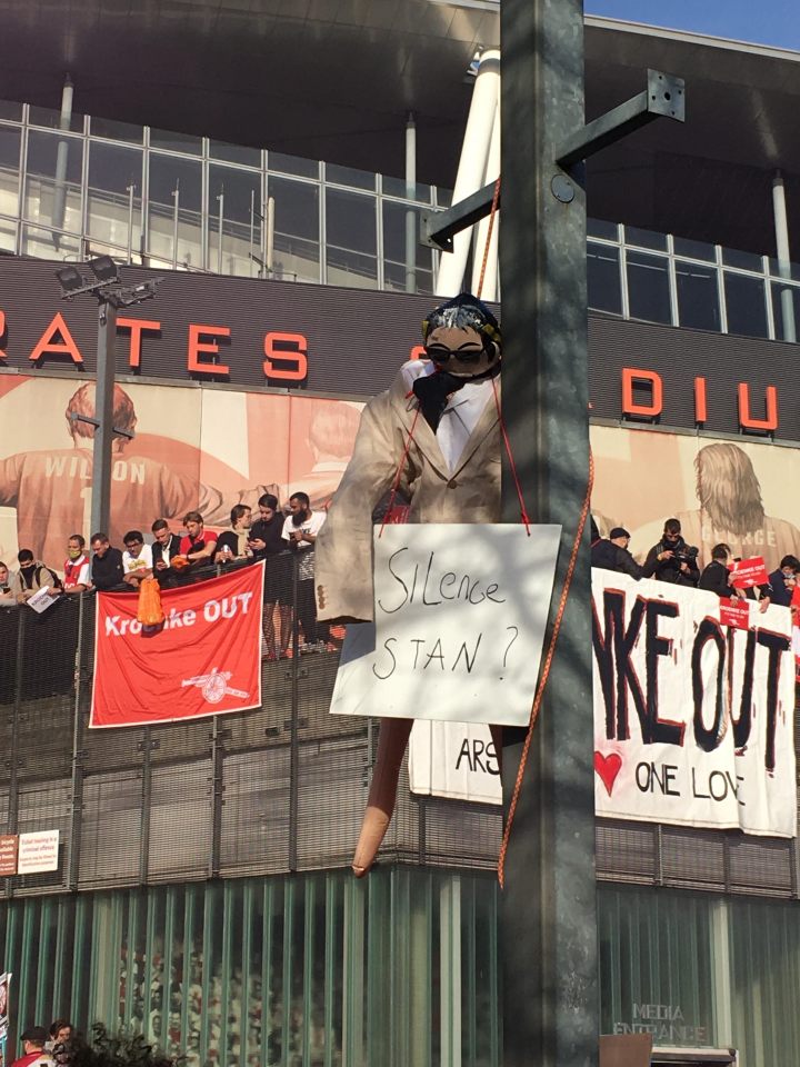 A doll with a sign around its necking reading 'Silence Stan?' was hung up outside