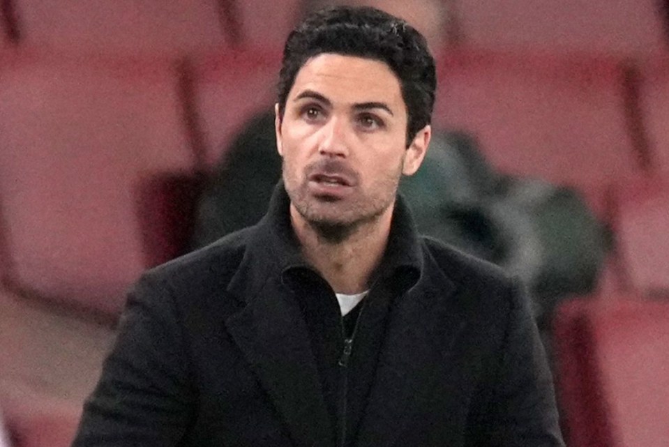 Mikel Arteta is planning a major squad overhaul and won't stand in Bellerin's way