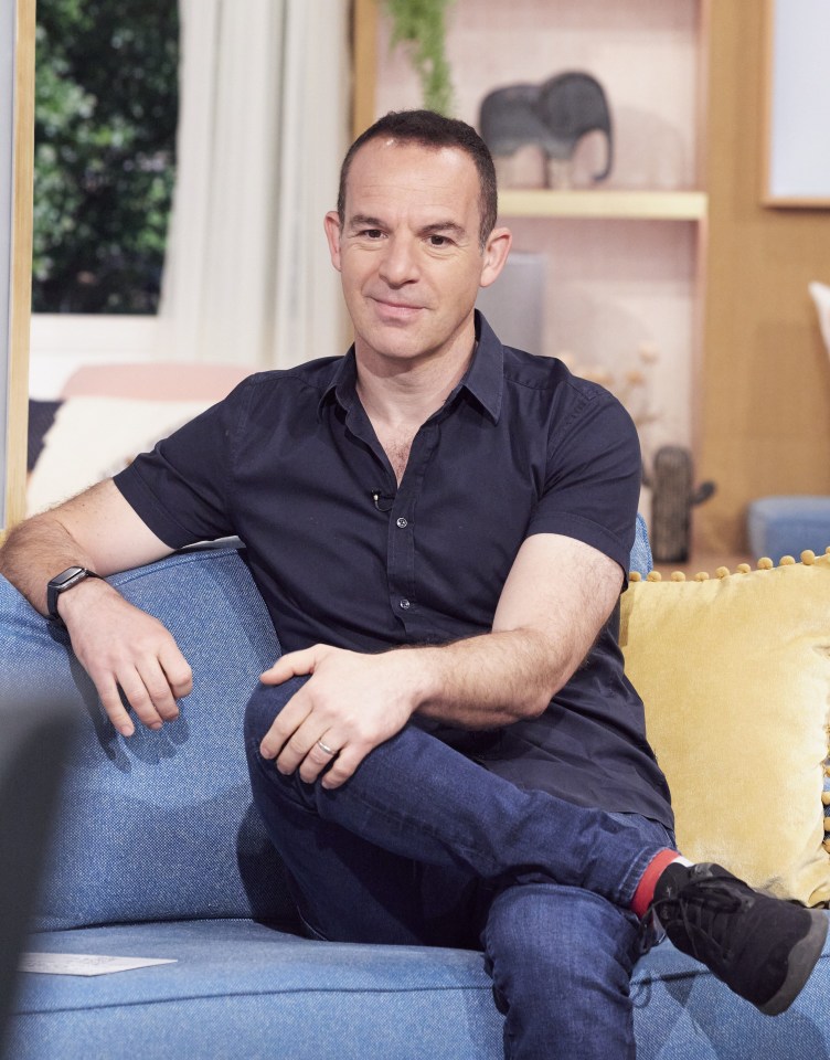 Martin Lewis has called for the Universal Credit claims process to be made simpler