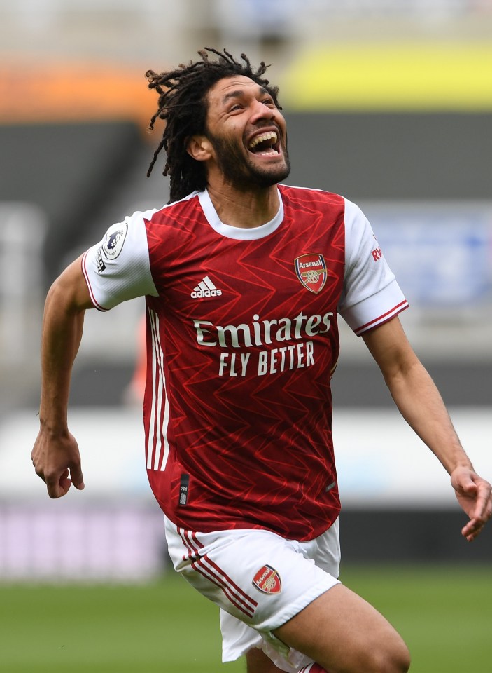 Mohamed Elneny opens the scoring for Arsenal