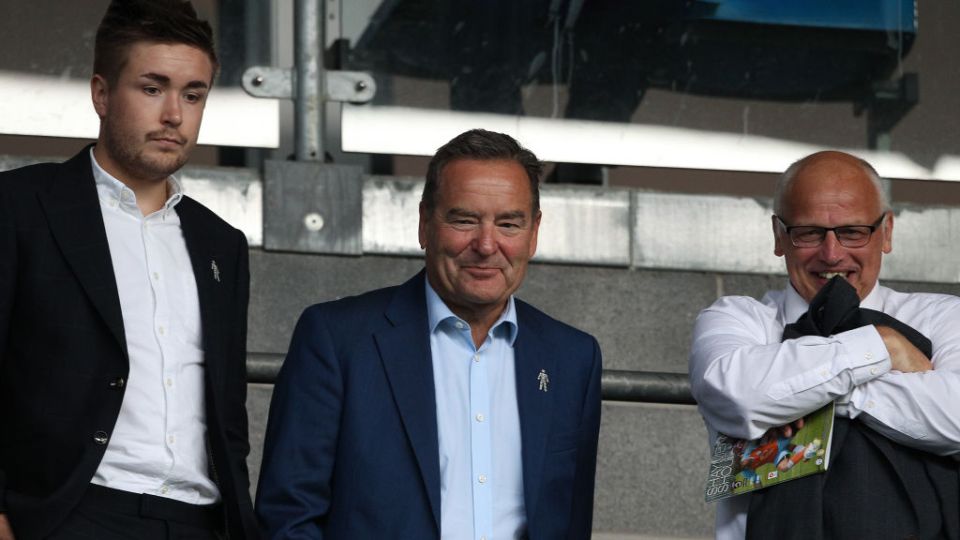 Sky legend Jeff Stelling was worried his mate Chris Kamara had dementia