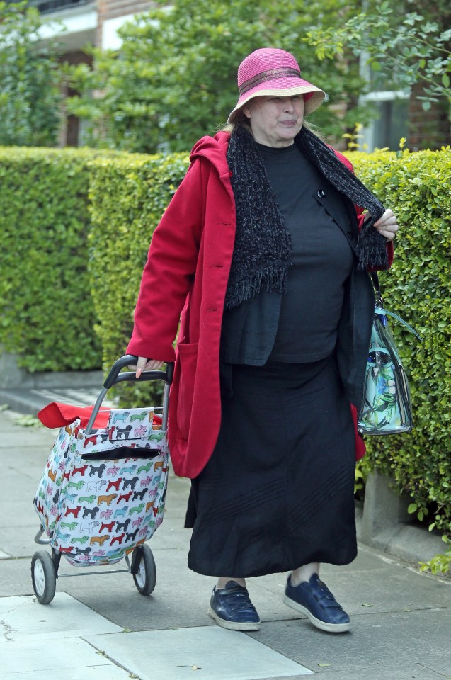 Soraya was spotted waiting for a bus in west London in 2017