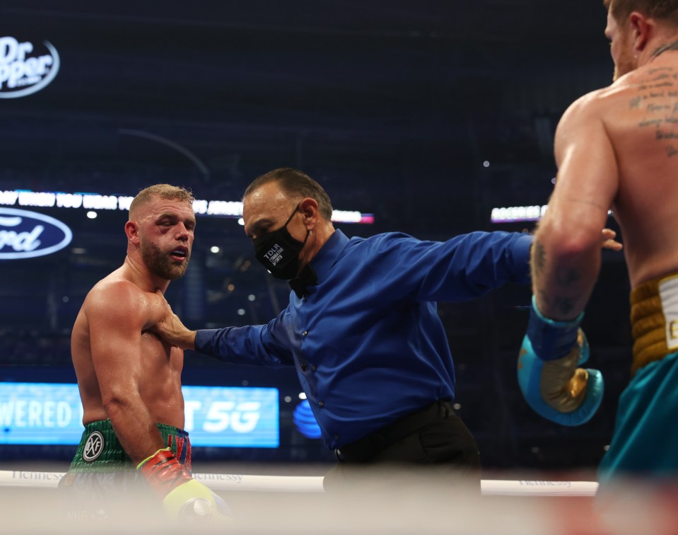 Saunders' eye will take a significant amount of time to recover