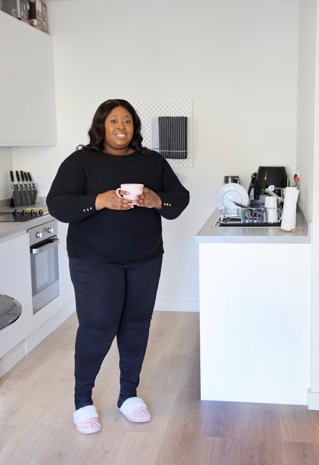 Bolu thought her flat was in a "great location", near the tube and a big Asda