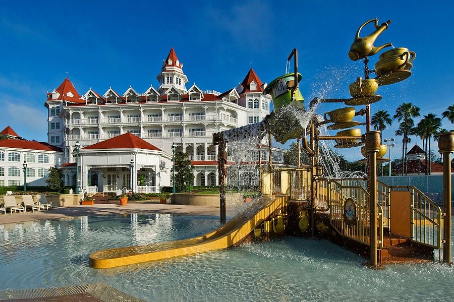 There's a range of resorts included, like the Grand Floridian