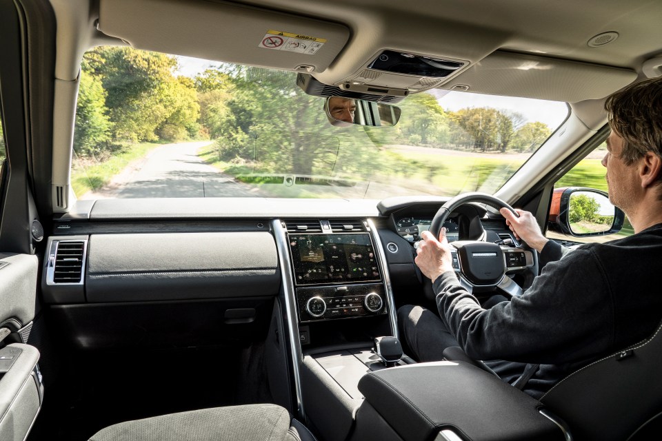 The Land Rover Discovery is the middle-class yoga mummy wagon that can exit a wet polo field with ease