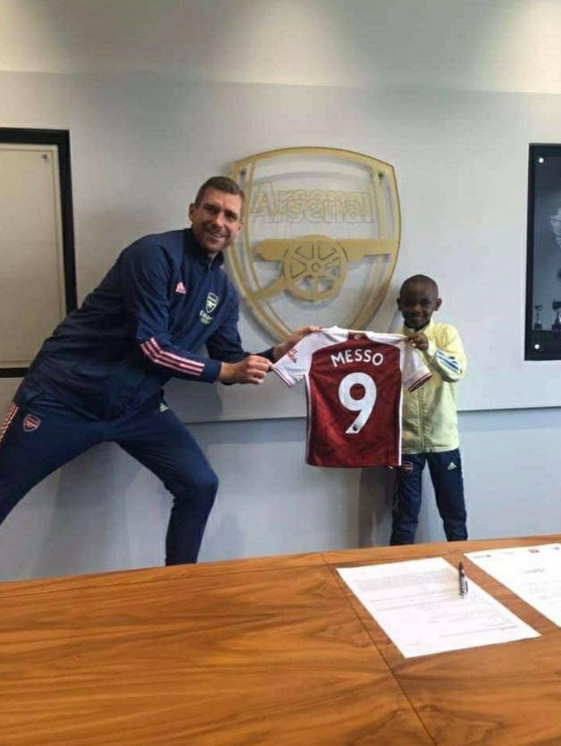 Mertesacker met with the Messo, the newest member of his academy set-up