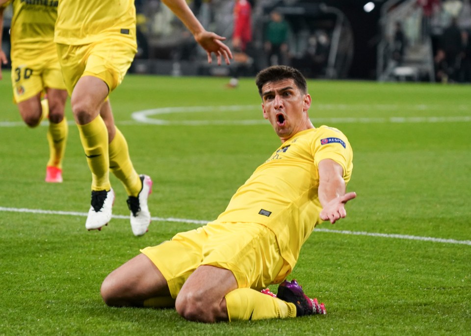 Gerard Moreno celebrates giving Villarreal the lead