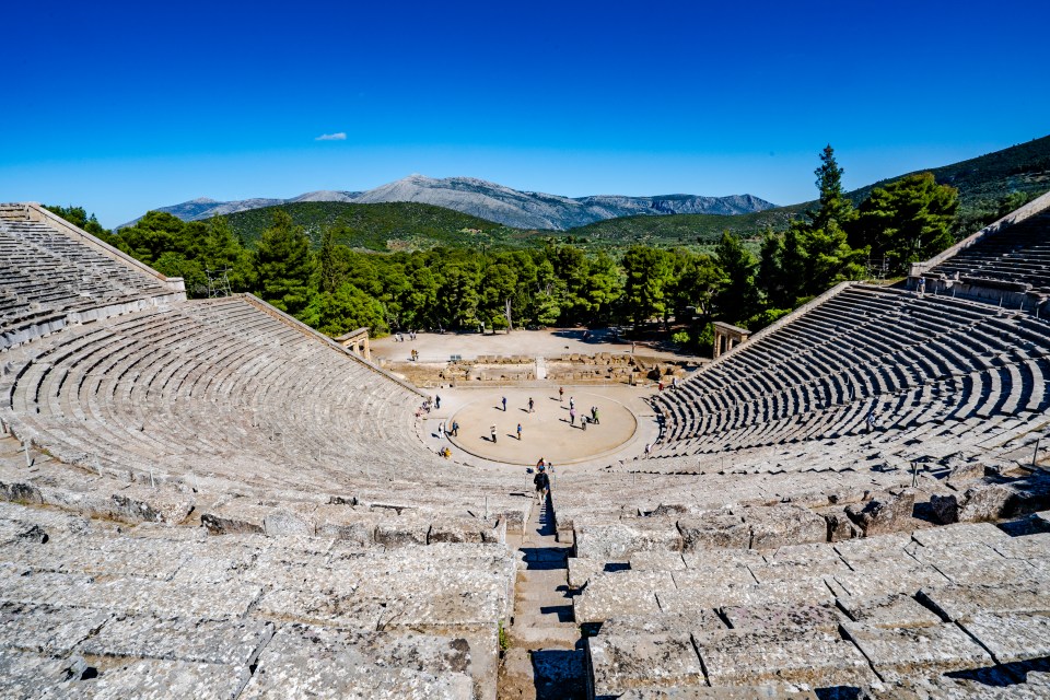 So you don't have to visit an amphitheatre in Greece to catch the show