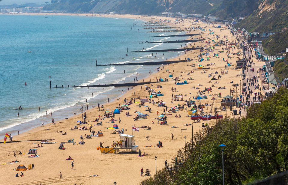 Bournemouth beach basks in the sunshine