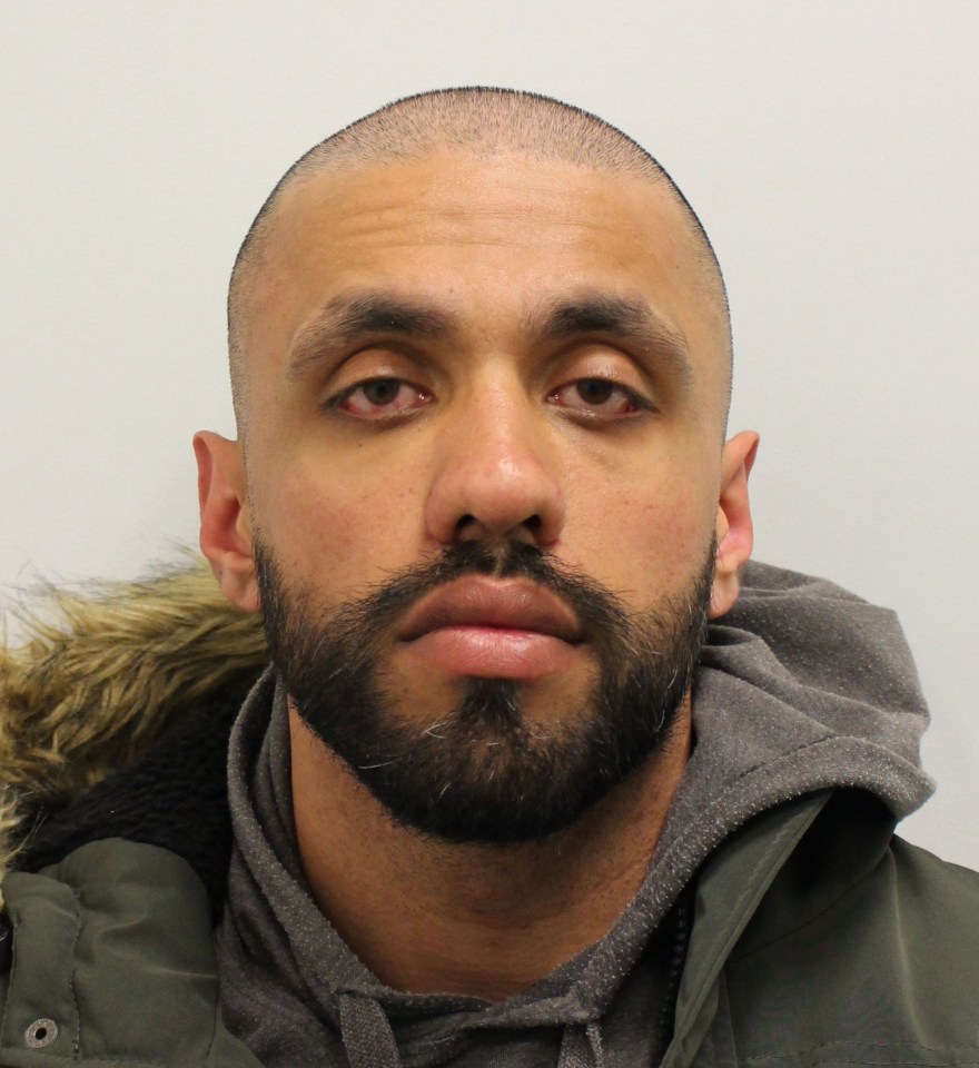 Former Met Police offier Kashif Mahmood has been jailed for eight years for colluding with an organised crime gang