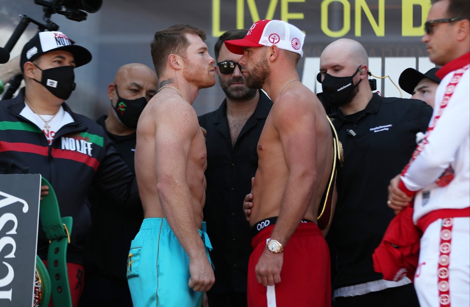 Billy Joe Saunders faces Canelo Alvarez for the WBC, WBA and WBO super-middleweight titles on Saturday night