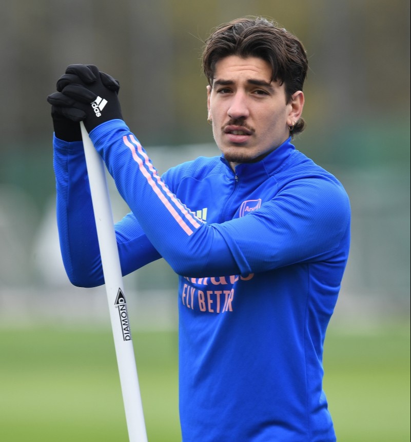 Inter Milan are keen on signing Hector Bellerin on loan with an option to buy