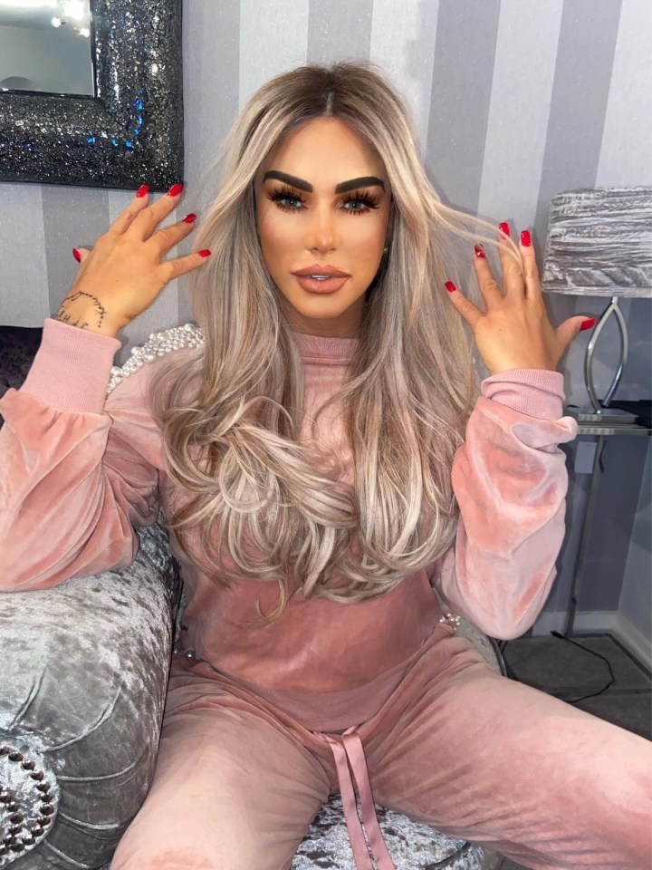 The former glamour model wants to give her hair a rest after years of dye and extensions