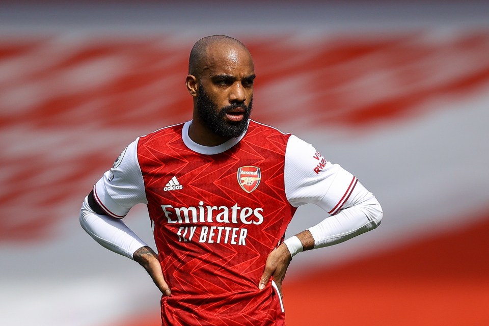 Arsenal reportedly want to offload Alexandre Lacazette this summer