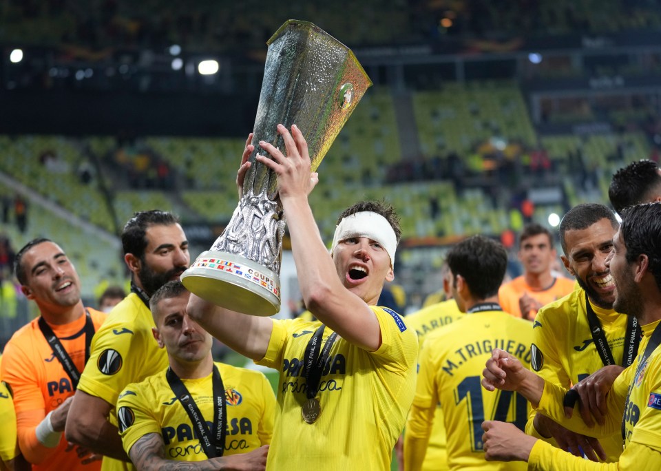 Foyth, 23, lifted the Europa League with the Yellow Submarine