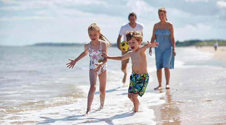 Stay right by the beaches of Great Yarmouth