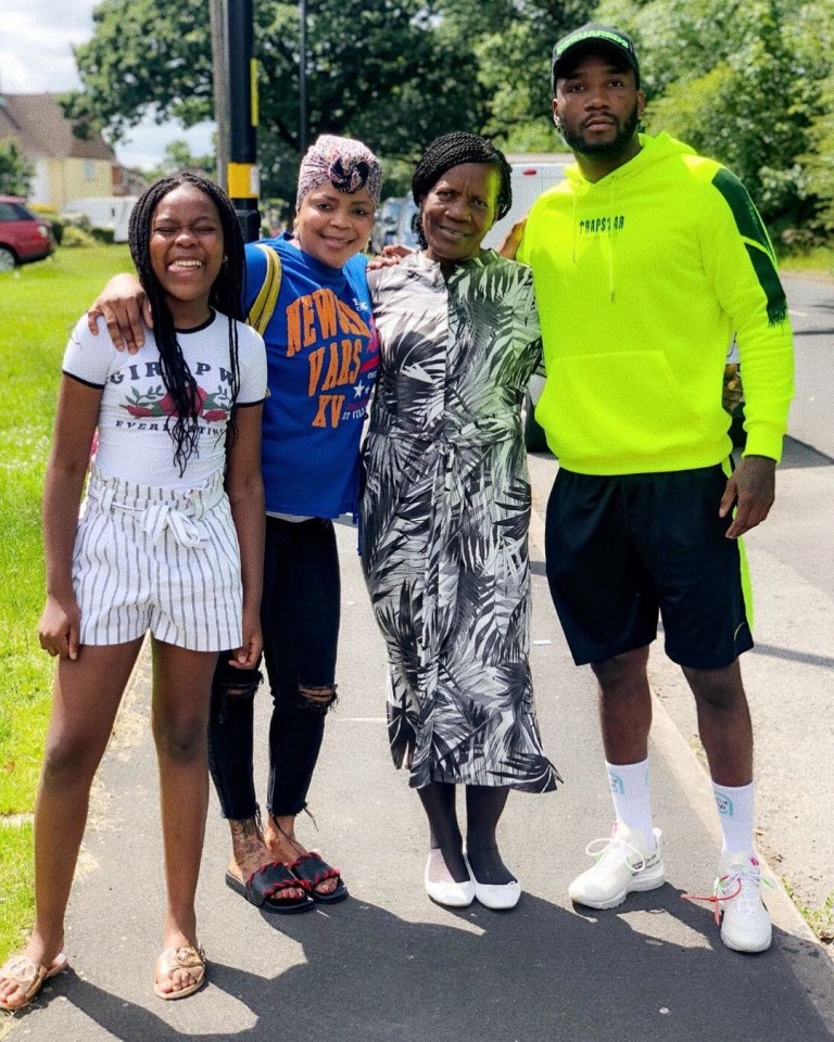 Leon Edwards with his sister, mum and nan (left to right)