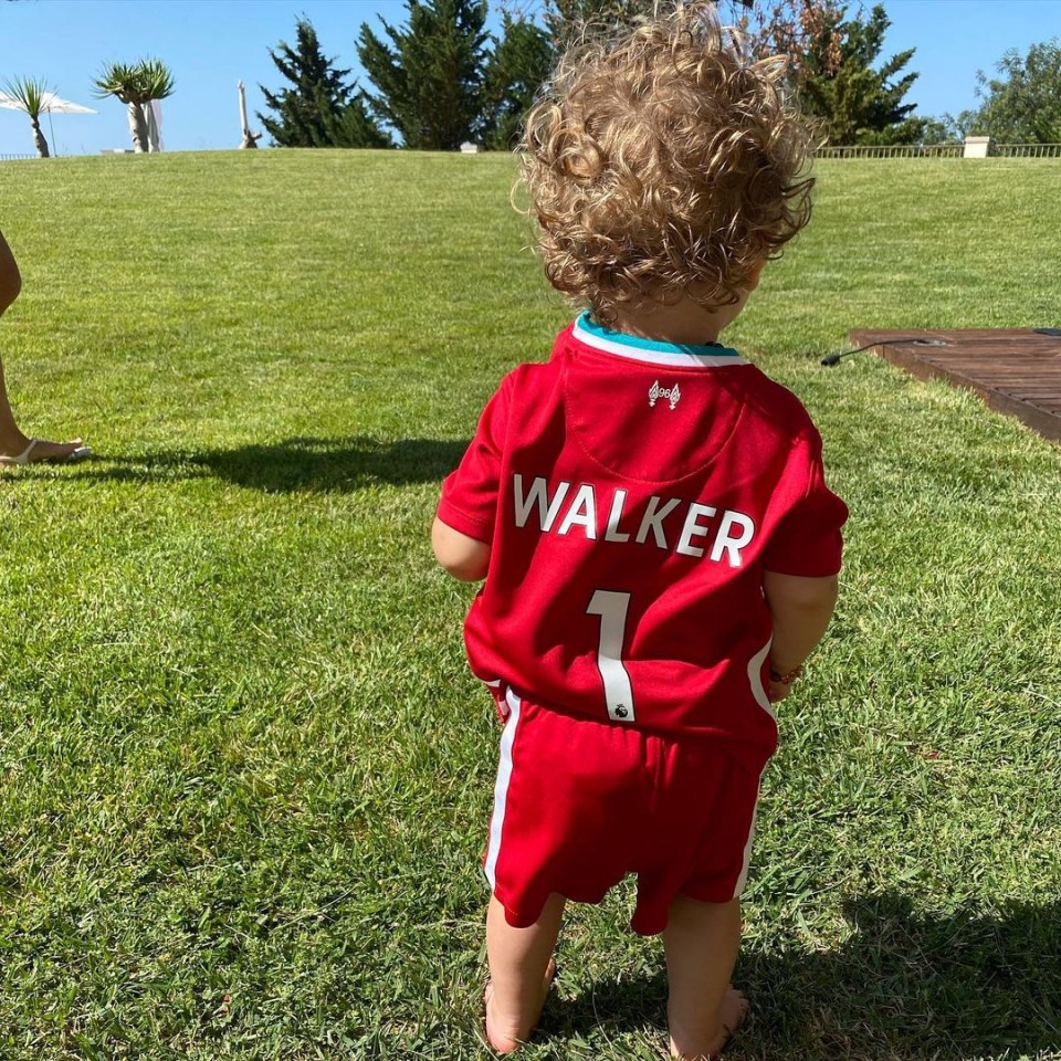 Lauryn Goodman shared a photo of Kairo in a Liverpool shirt