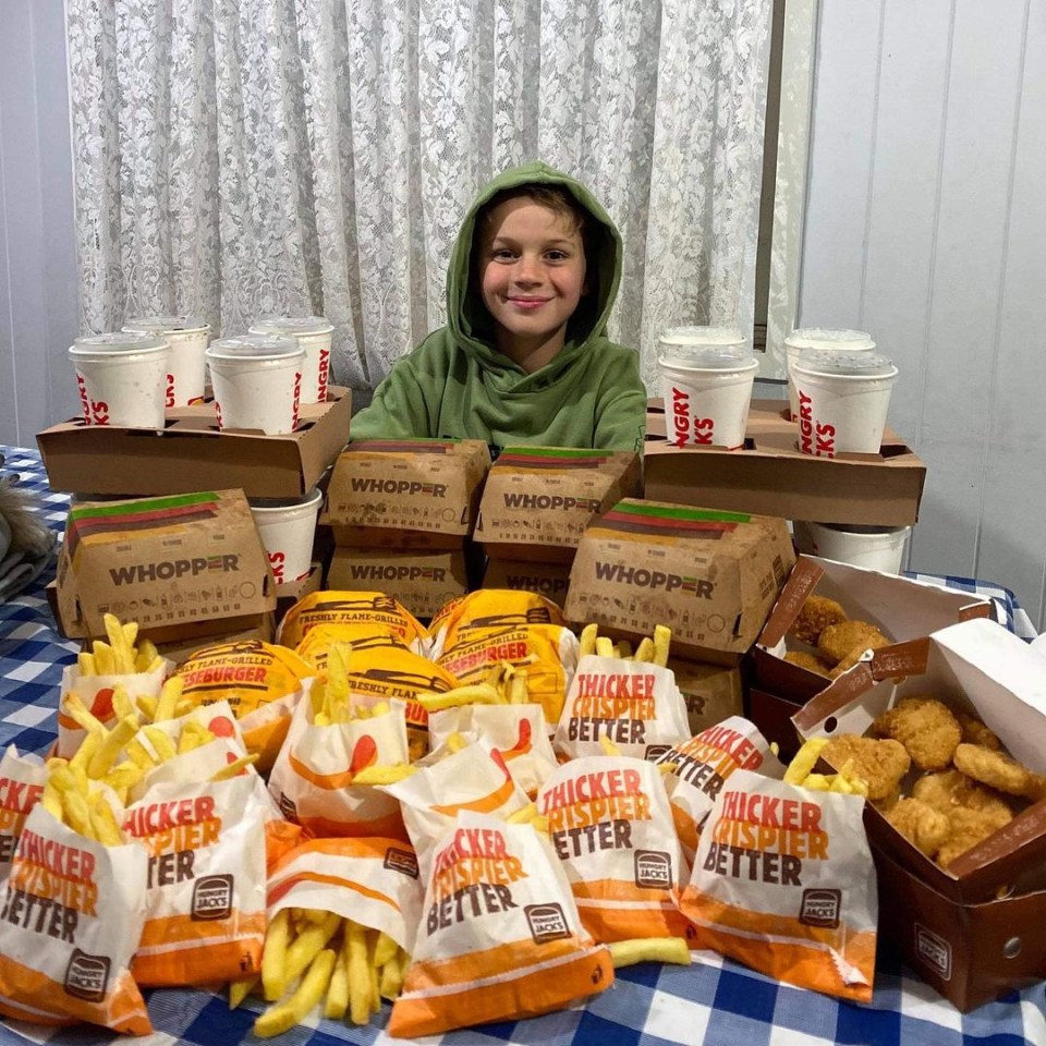 This is what a takeaway treat looks like for the Australian family of 18