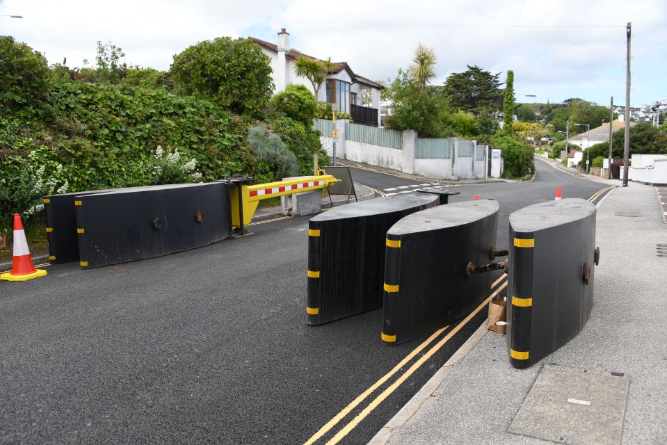 Road blocks, similar to those used on London Bridge following a spate of terror attacks, have been deployed in Carbis Bay