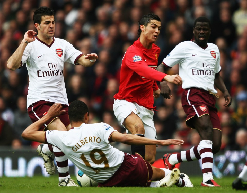 Cristiano Ronaldo receives rough treatment against Arsenal