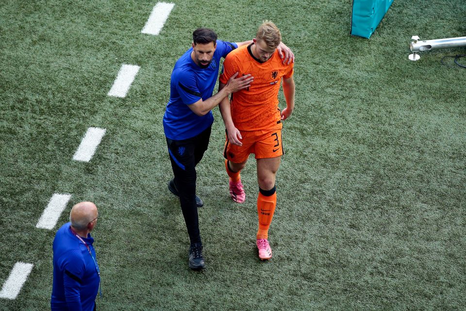 Matthijs de Ligt was sent off as the Dutch crashed out of the tournament