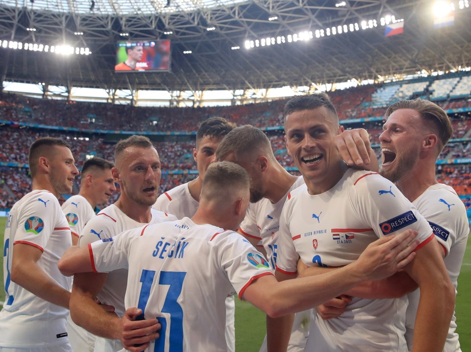 Czech Republic are into the quarter-finals after shocking Holland