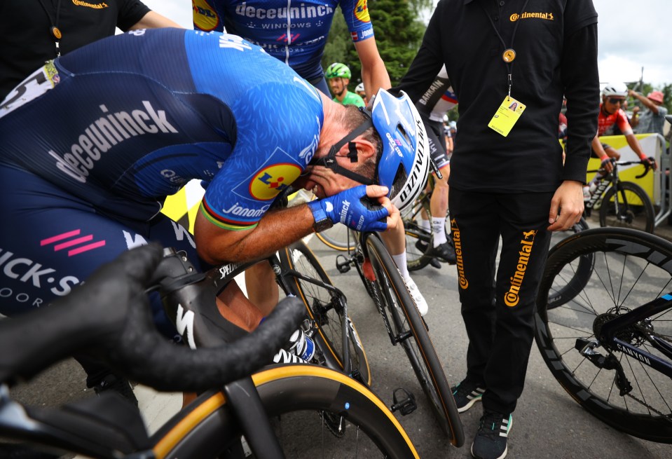 Cavendish was overcome with emotion after his victory