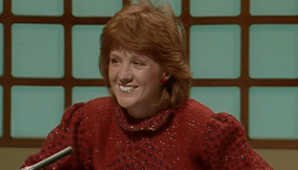 The show opened with a throwback to when Anne was a guest on the show in 1987