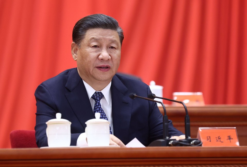 China's President Xi Jinping could send in troops to Taiwan