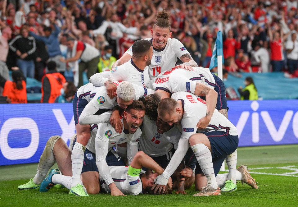 England celebrated after Harry Kane smashed home the rebound from his missed penalty late in the first-half of extra-time