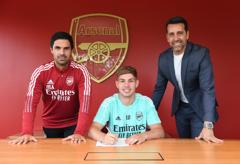 Emile Smith Rowe was all smiles as he penned his new deal