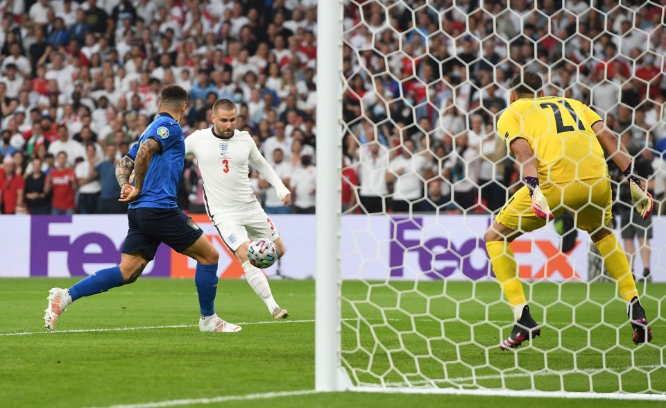 Left-wing back Luke Shaw half-volleys a super breakthrough goal on two minutes