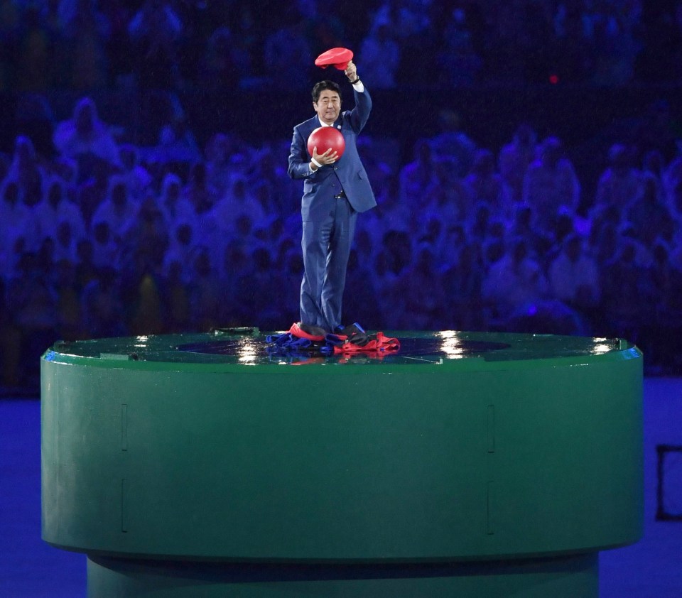 The former Japanese prime minister dressed up like Nintendo's flagship character in Rio