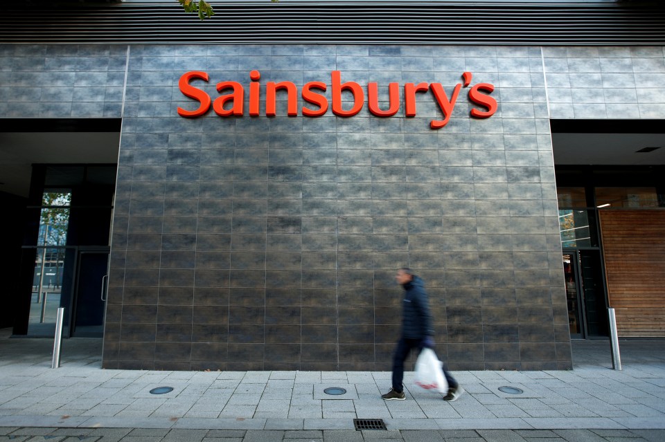 Shoppers have been asked to continue wearing face coverings in Sainsbury's