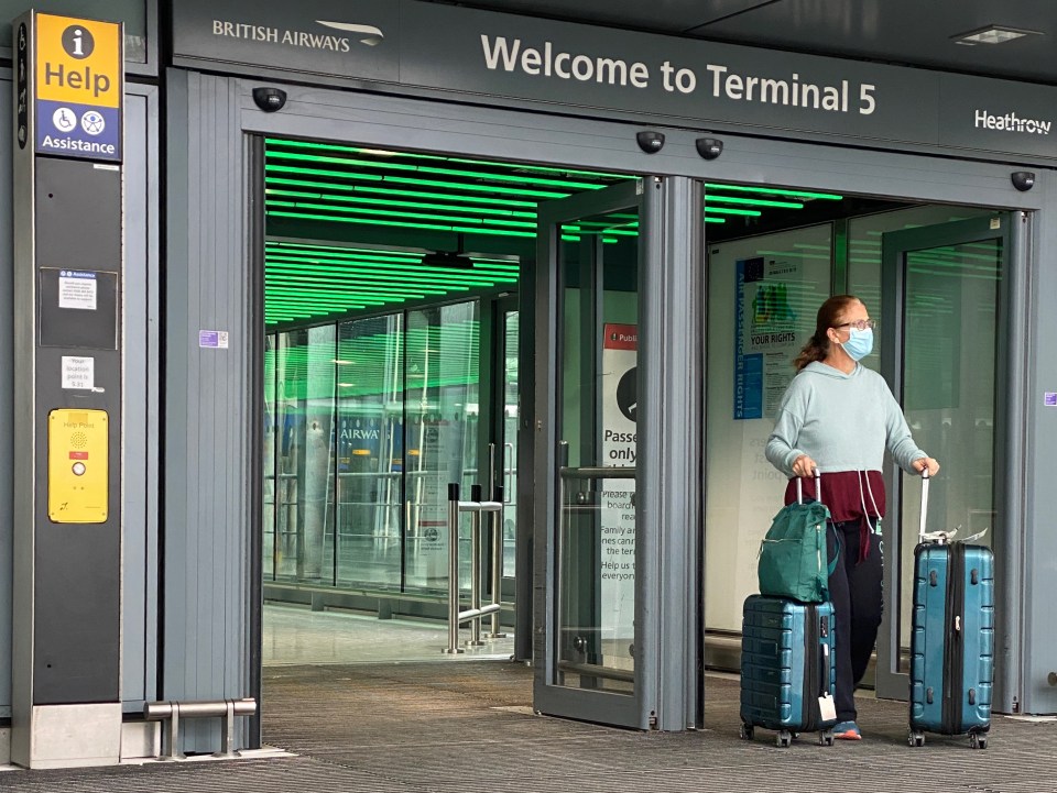 Heathrow Airport is introducing a £5 drop-off charge from October