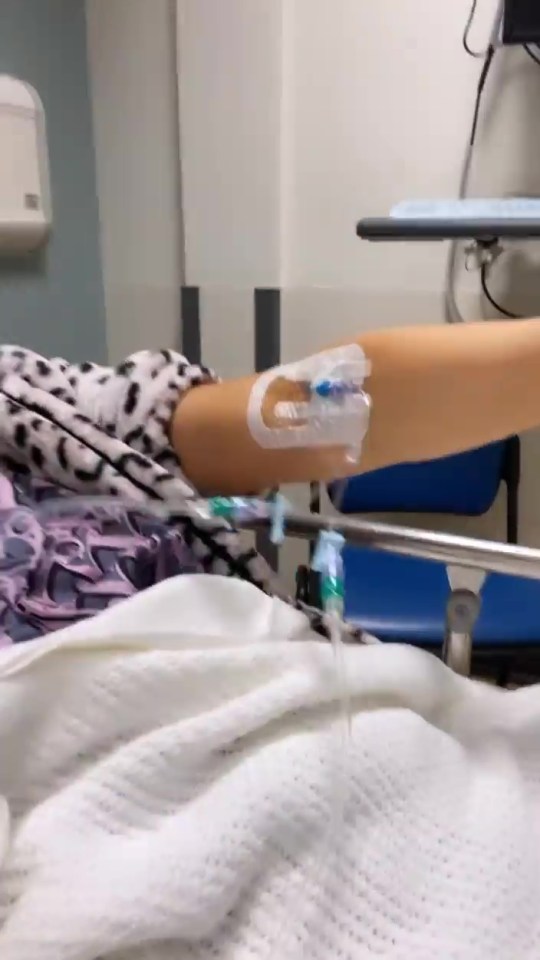 The star showed how she had an IV drip in her arm