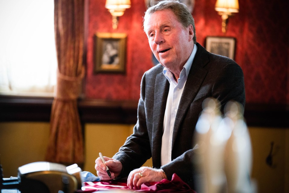 Harry Redknapp comes into the Queen Vic and signs a West Ham shirt