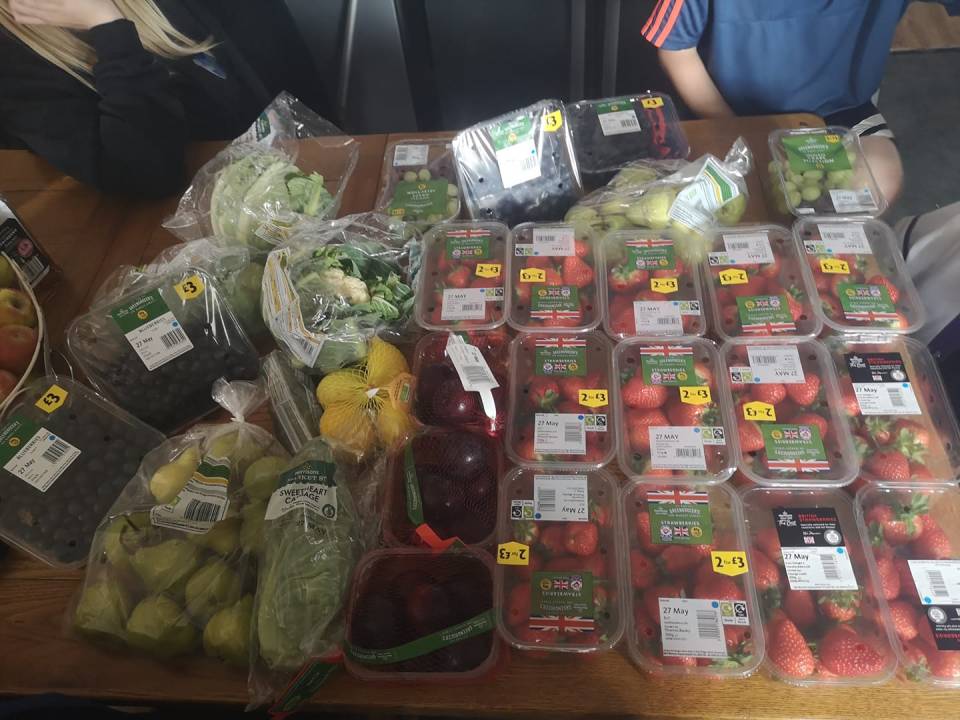 Shelly Kelly bagged £50 worth of food shopping for just £6 using two Morrisons boxes using the Too Good To Go app