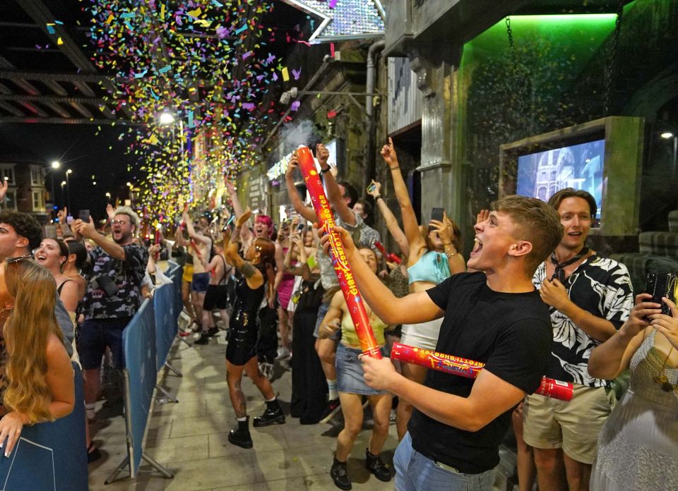 People queuing for the Viaduct Bar in Leeds to party at midnight last night