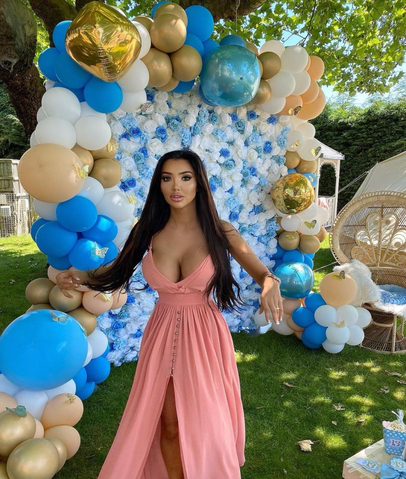 Chloe Khan threw an incredible birthday party for her 13 year old daughter Des